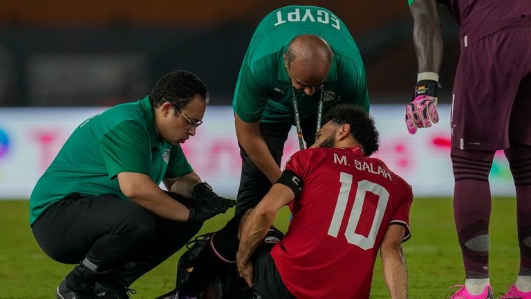 ‘This is a massive blow’ | Mohamed Salah subbed off injured at AFCON | Video | Watch TV Show | Sky Sports