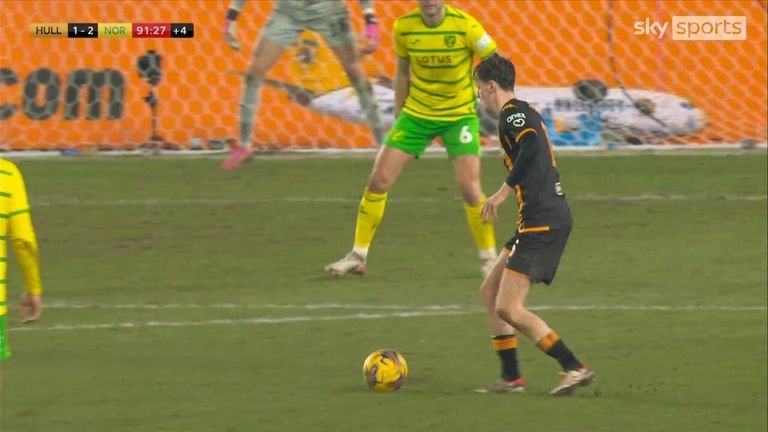 Tyler Morton scores sensational consolation goal for Hull City | Video | Watch TV Show | Sky Sports