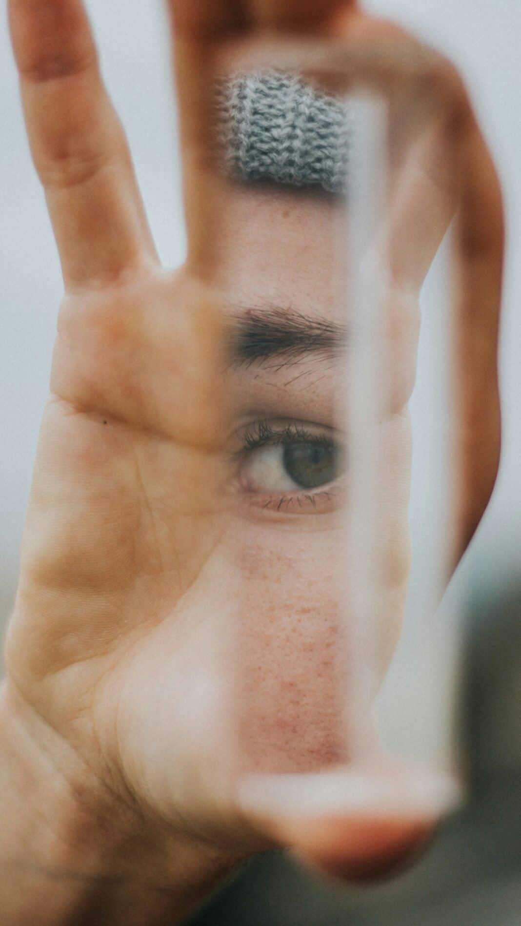 7 Habits of Emotionally Intelligent People For Success