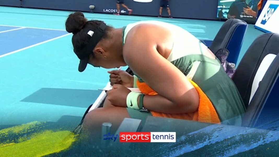 Naomi Osaka spotted taking notes during match at Miami Open | Tennis News | Sky Sports