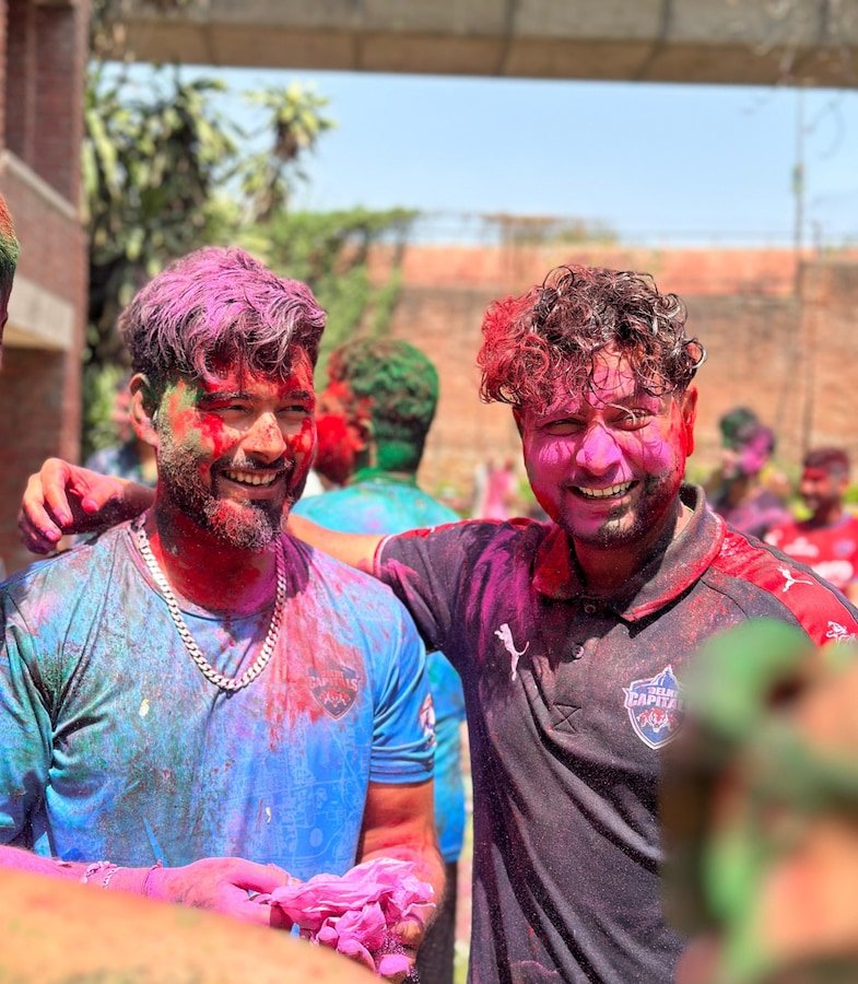 IPL 2024: Kuldeep’s Holi Special ft. Rishabh Pant