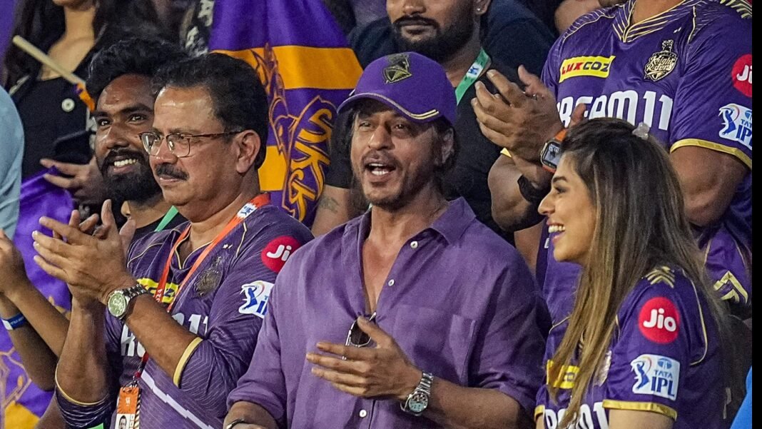Shah Rukh enjoys KKR’s record-breaking Vizag show