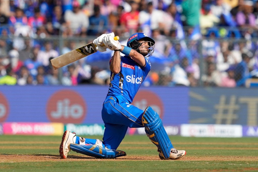 100 sixes for MI: Ishan Kishan regains old form
