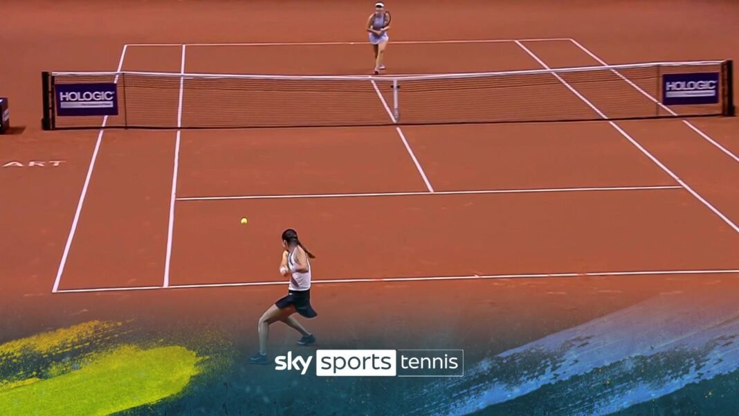 ‘It’s a beauty’ | Raducanu hits lovely crosscourt backhand | Tennis News | Sky Sports