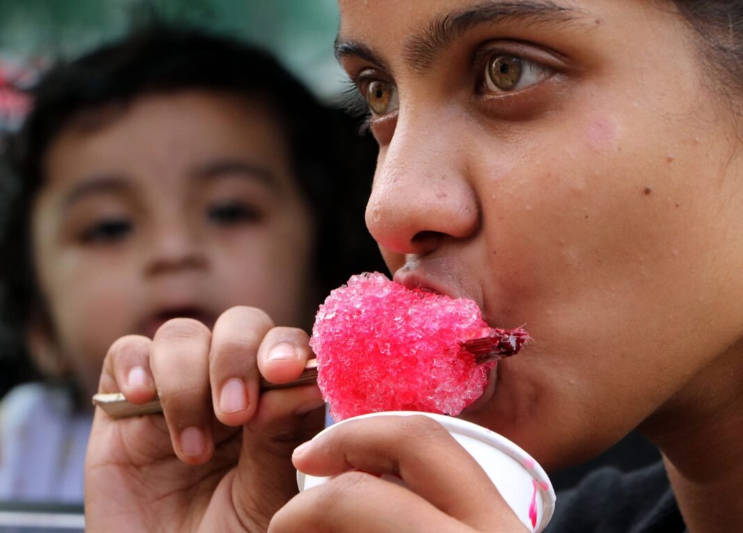 5 Delhi Must-Try Refreshing Street Food In Summer