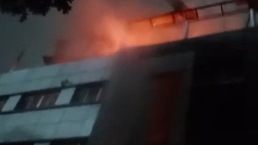 Firecrackers ignite blaze at Indore BJP office during PM Modi’s swearing-in