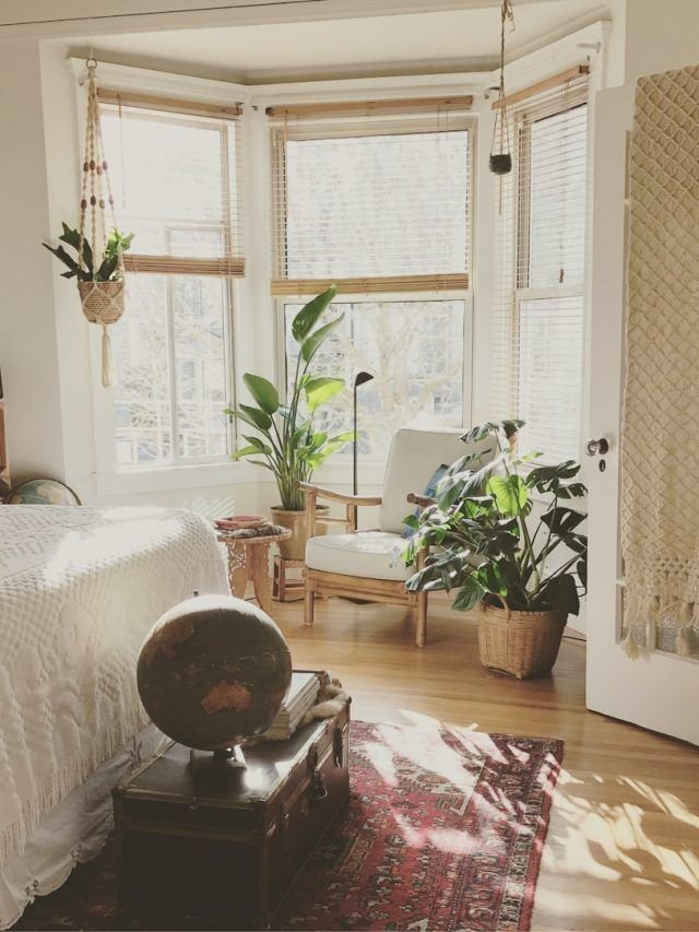 These items are considered auspicious for home