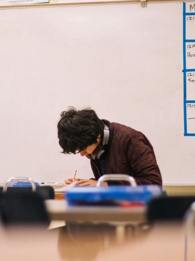 5 Bad Habits That Lower Your Performance Scores