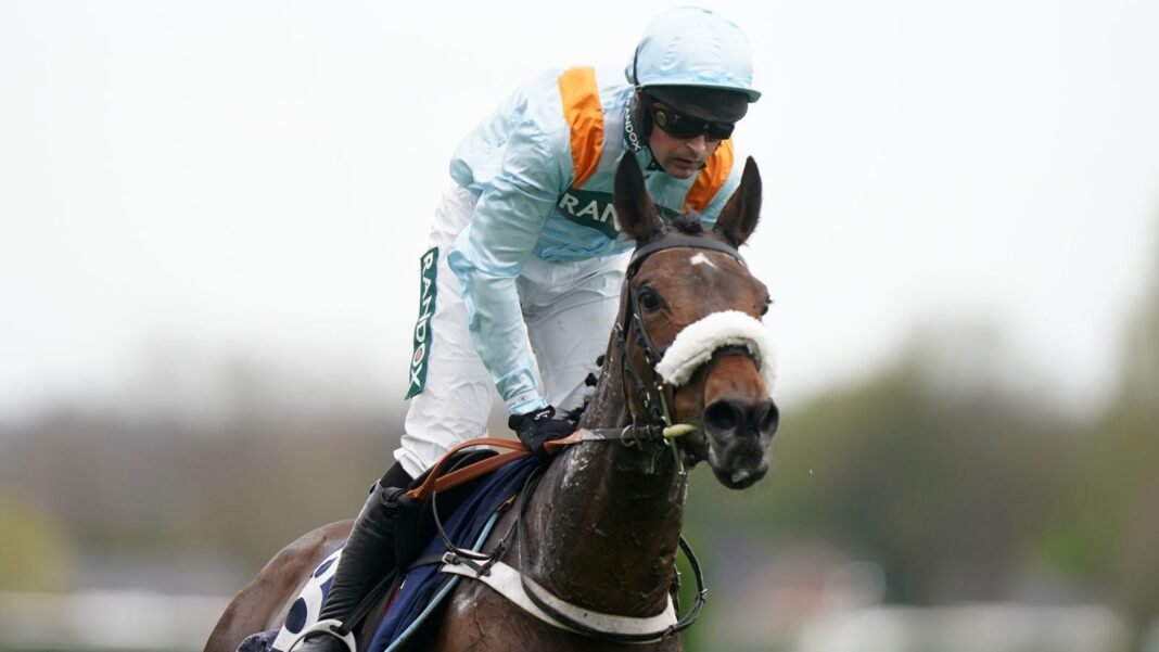 This afternoons feature at Bath sees Fairy Glen, Lmay and popular Mares Hurdle heroine…