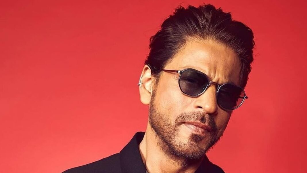 Men in brooches:  SRK to Ranveer Singh