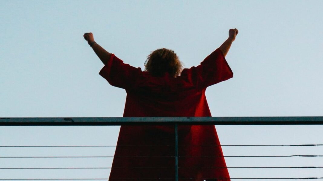 8 Habits to Achieve Excellence in 2025