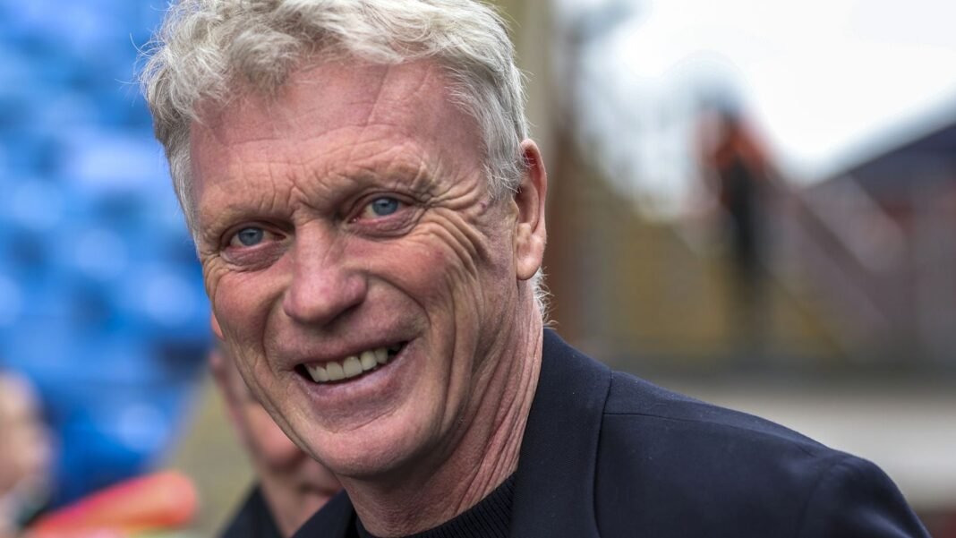 David Moyes was Everton manager between 2002 and 2013; the club sacked Sean Dyche…