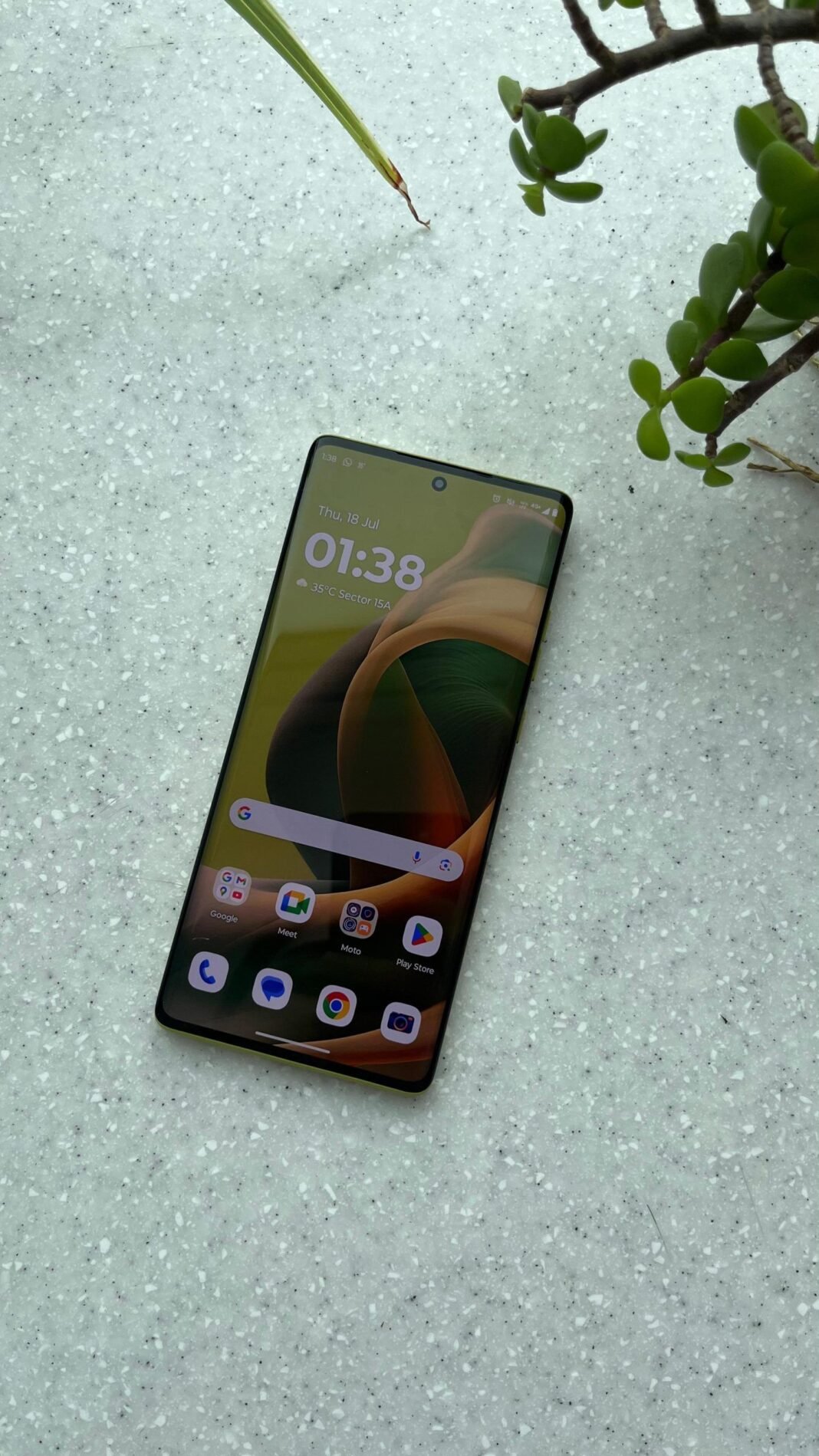 Moto G85 selling at a huge discount
