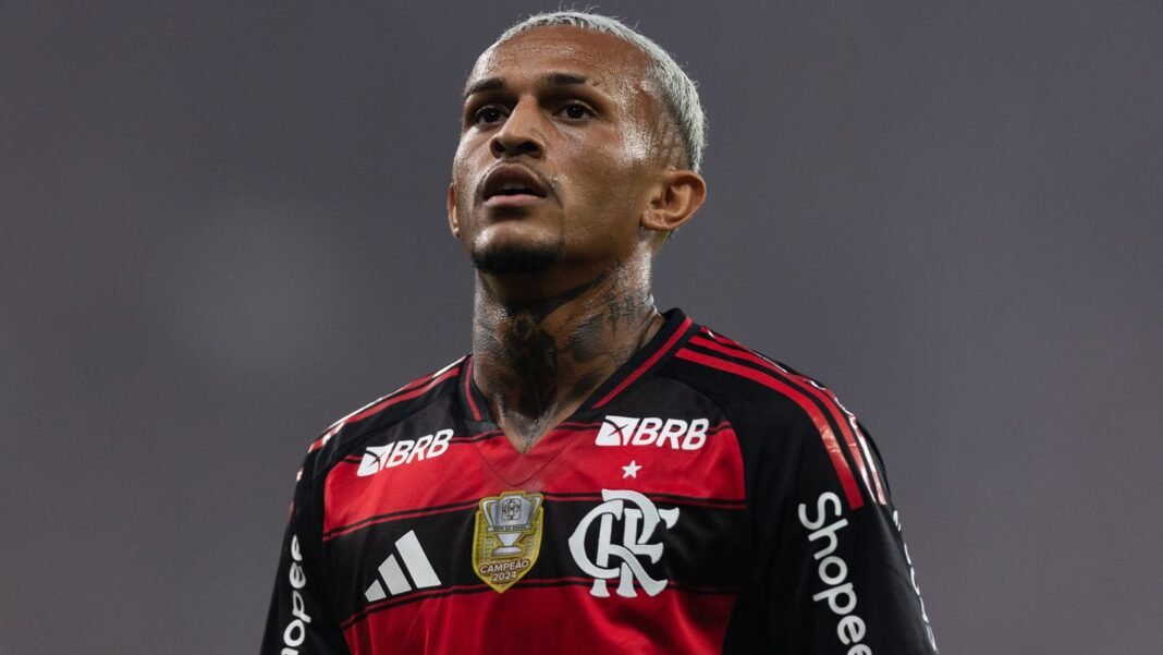 Transfer Centre LIVE! Football transfers, news, updates and rumours