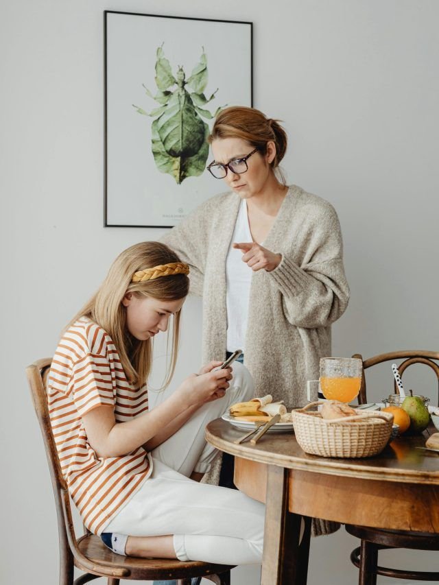 Parents, Stop Doing This Around Your Kids