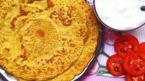 Poha vs Besan Chilla: The healthier breakfast choice
