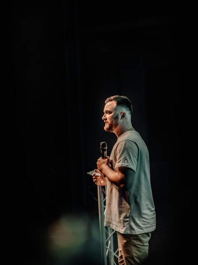 5 Proven Ways That Helps To Improve Speaking Skills
