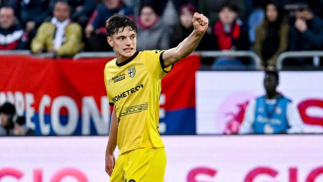 Liverpool agree deal to sign defender Leoni