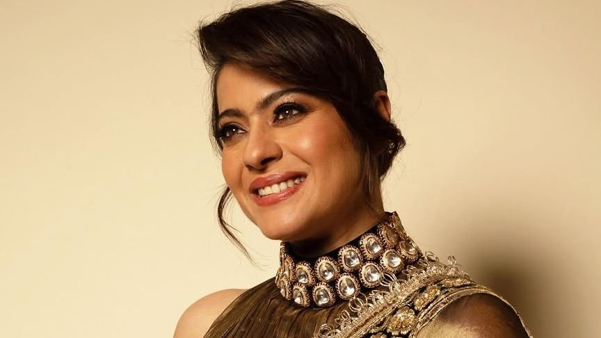 Let Kajol be your Durga Puja 2025 muse
