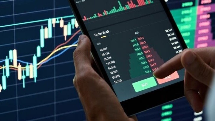 Sudeep Pharma makes strong market debut. Hold or book profit now?