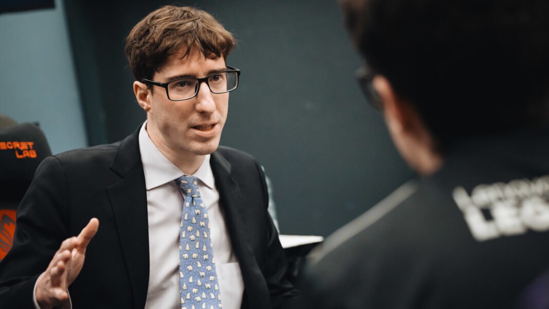 New LoL In-Game Coaching Rule is Useless for Top Teams