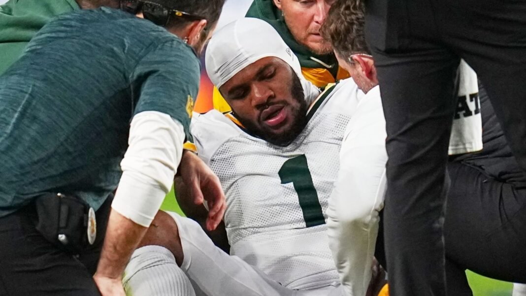 Micah Parsons: Green Bay Packers star suffers suspected torn ACL against Denver Broncos