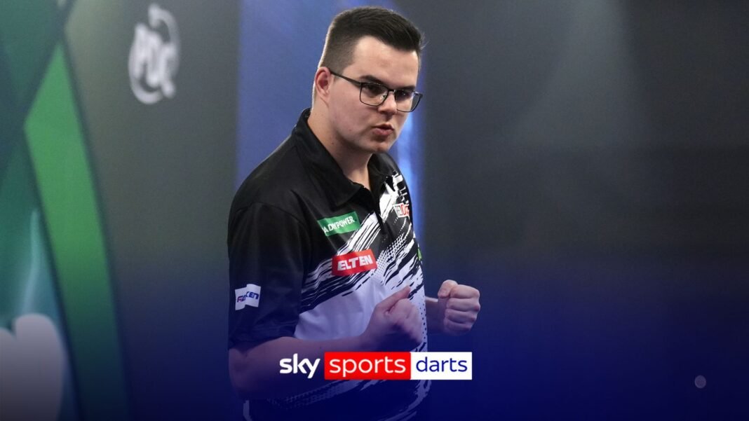 Darts: Gian van Veen’s biggest checkouts | Darts News | Sky Sports
