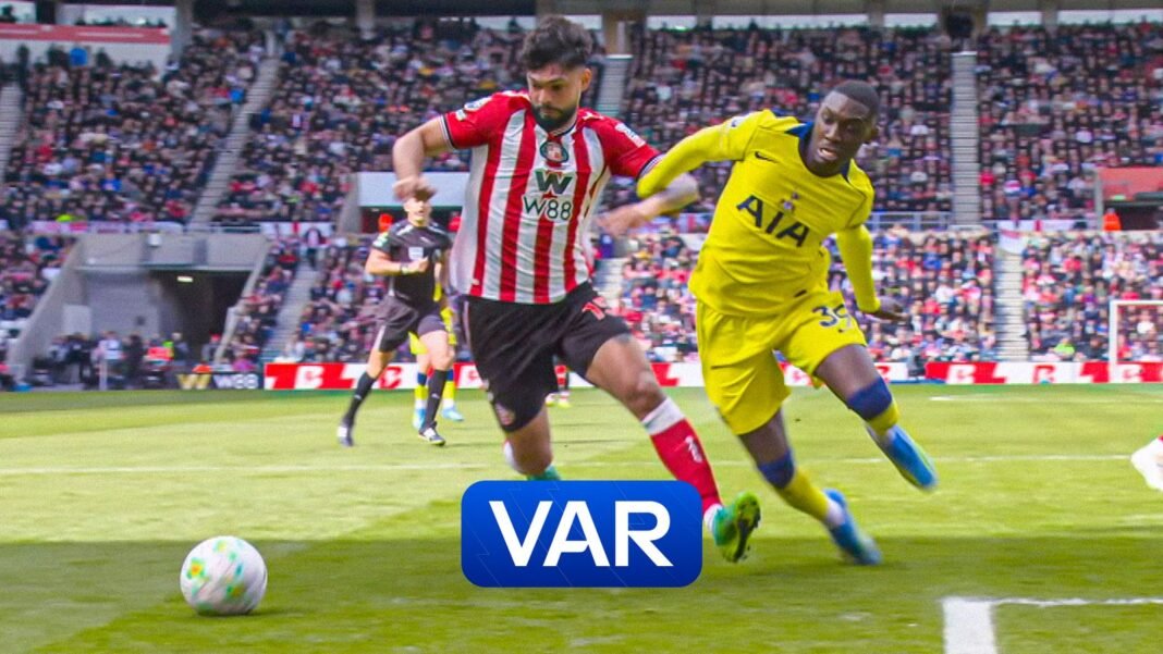 Sunderland vs Spurs: VAR overturn Spurs penalty decision