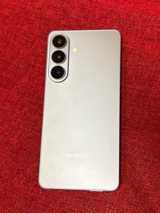 Samsung Galaxy S26 Plus now available at a lower price on Amazon