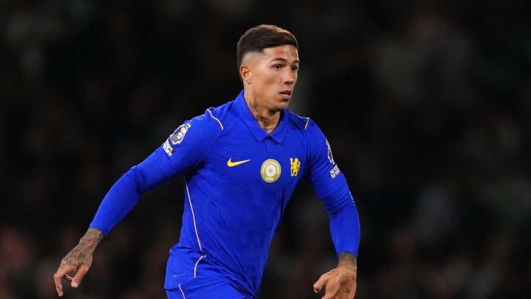 Enzo Fernandez transfer news: Man City considering bid for Chelsea midfielder