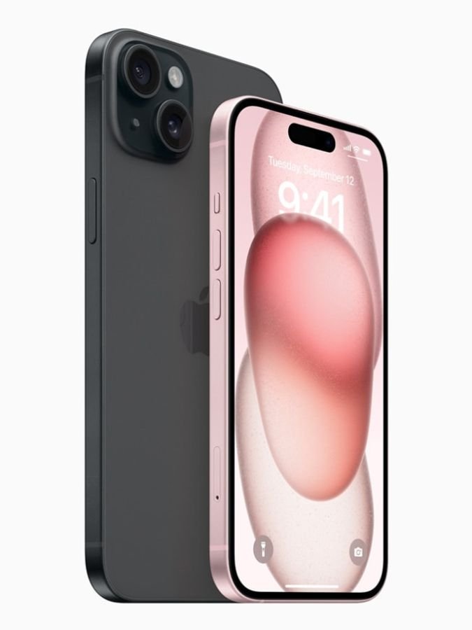iPhone 15 selling at the lowest price