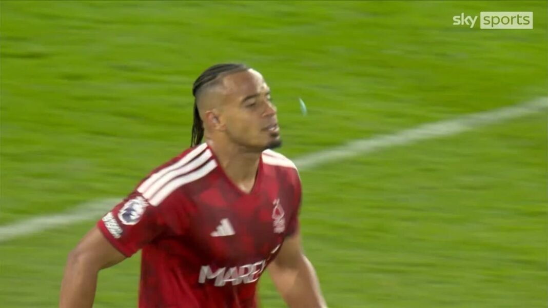 Nottingham Forest’s Murillo goes close against Arsenal | Football News | Sky Sports
